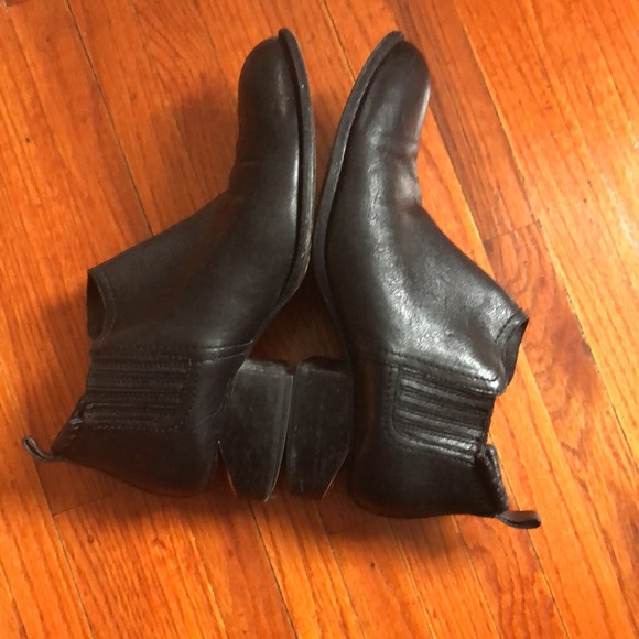 Alexander Wang Kori Black Leather Ankle Booties Sz 40 - Picture 4 of 9